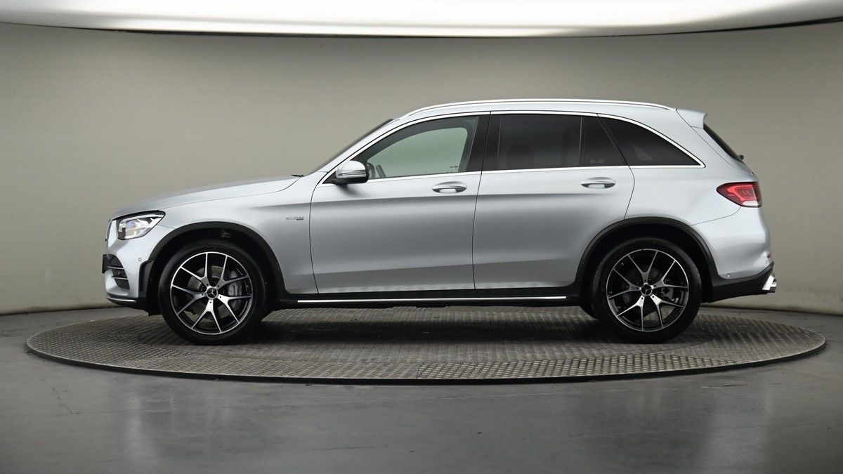 Mercedes-Benz GLC Image 23