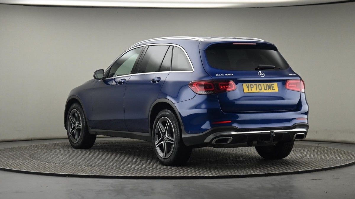 Mercedes-Benz GLC Image 24