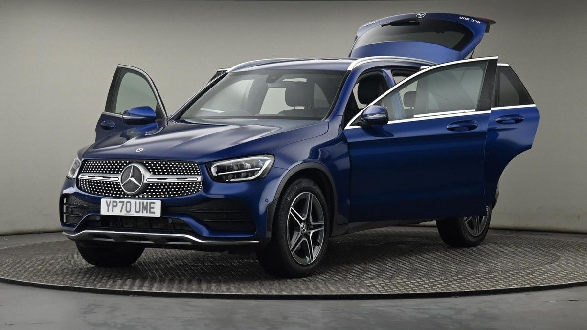 Mercedes-Benz GLC Image 28