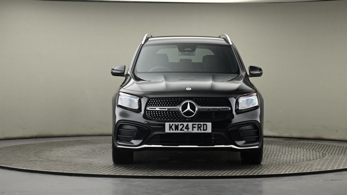 Mercedes-Benz GLB Image 20