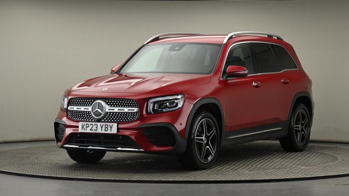 Mercedes-Benz GLB Image 21