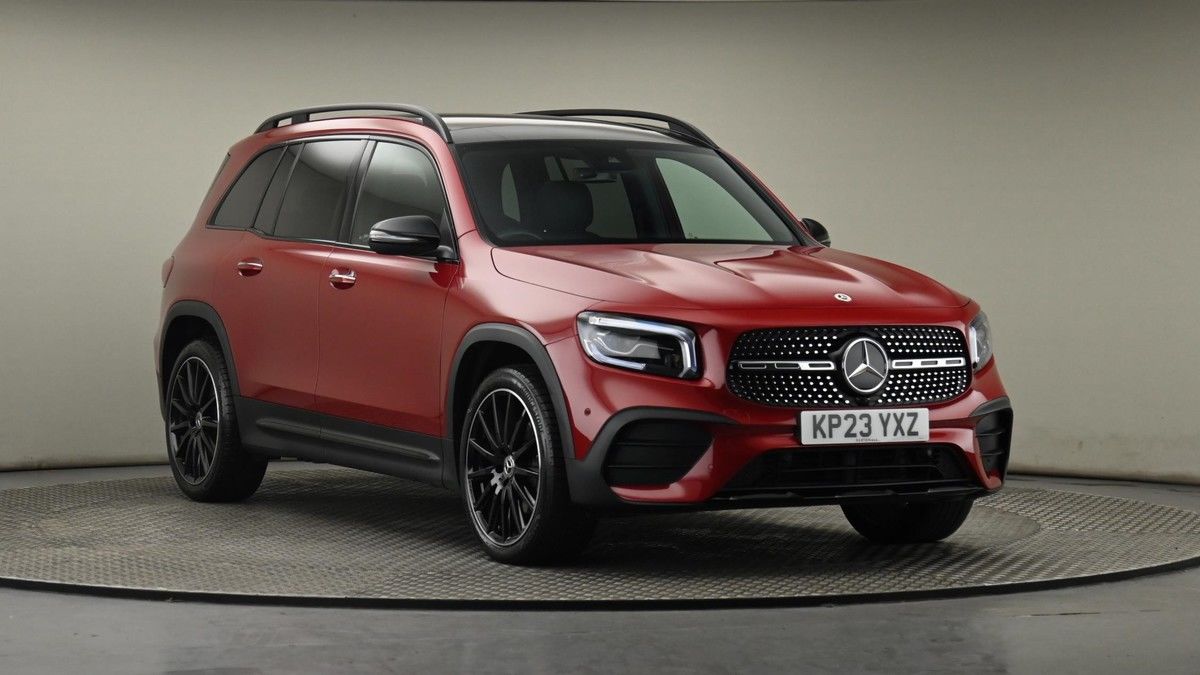 Mercedes-Benz GLB Sticky Header Image