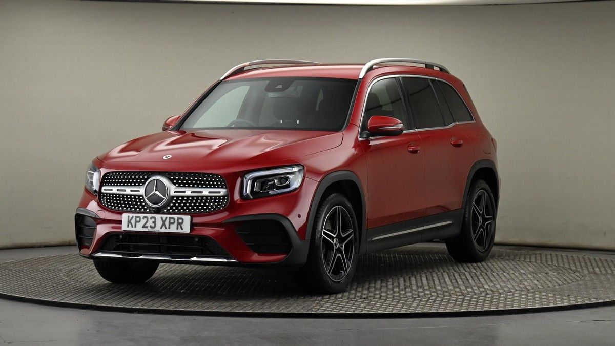 Mercedes-Benz GLB Image 21