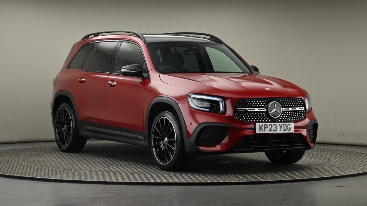 Mercedes-Benz GLB Sticky Header Image