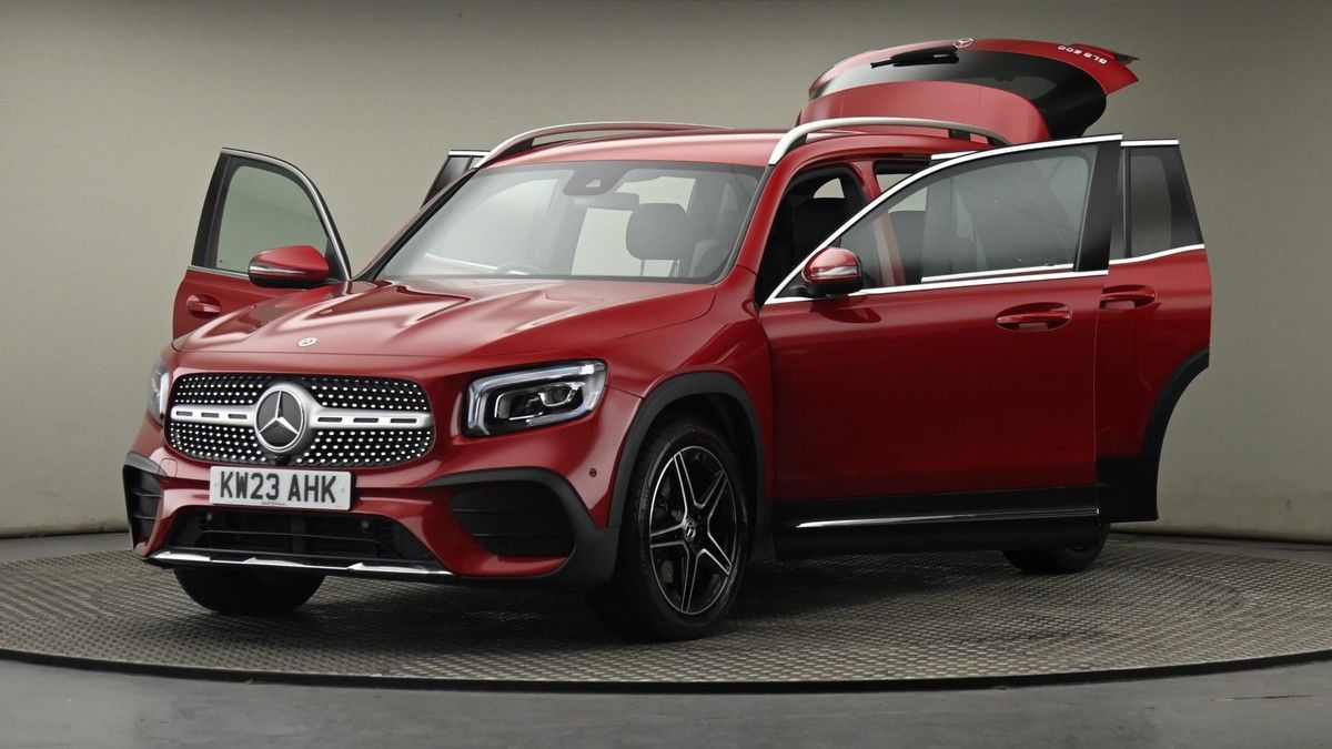 Mercedes-Benz GLB Image 27