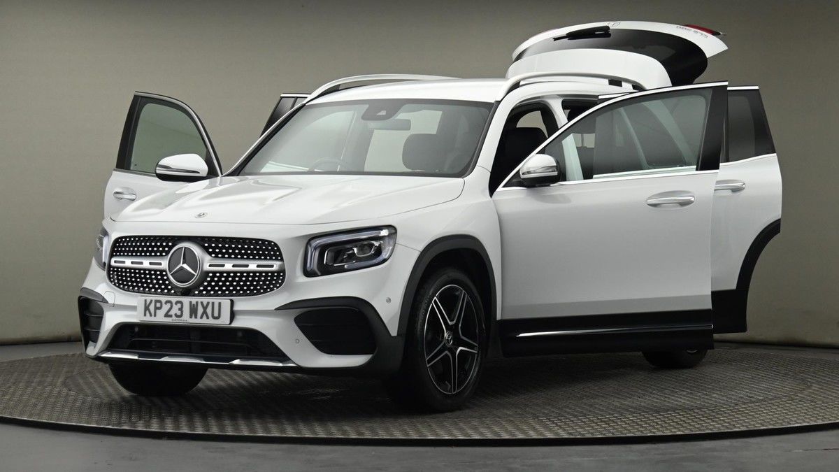 Mercedes-Benz GLB Image 27