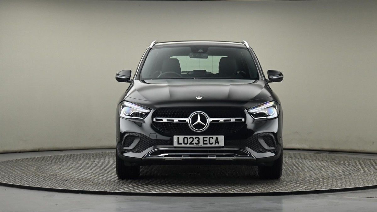 Mercedes-Benz GLA Image 20