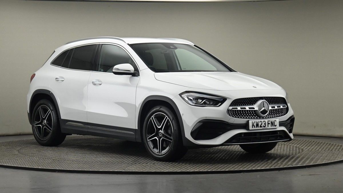 Mercedes-Benz GLA Image 20