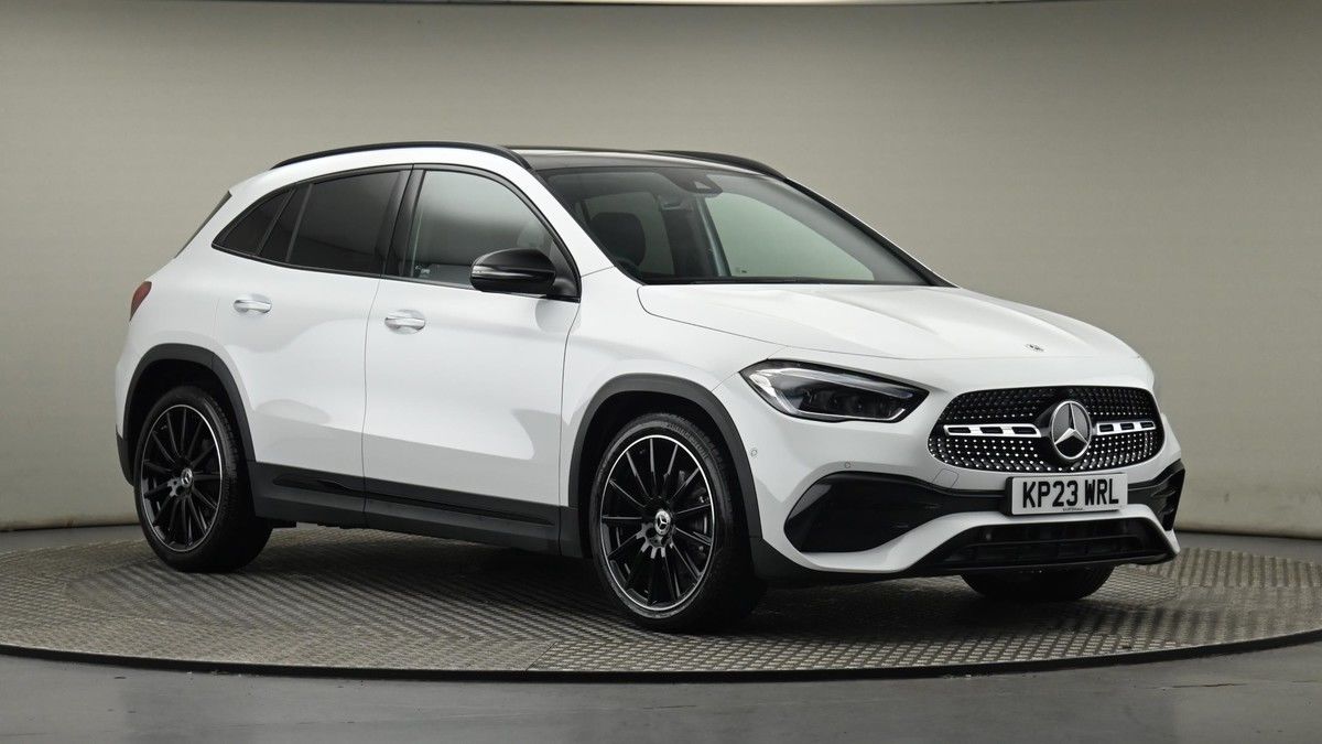 Mercedes-Benz GLA Image 20