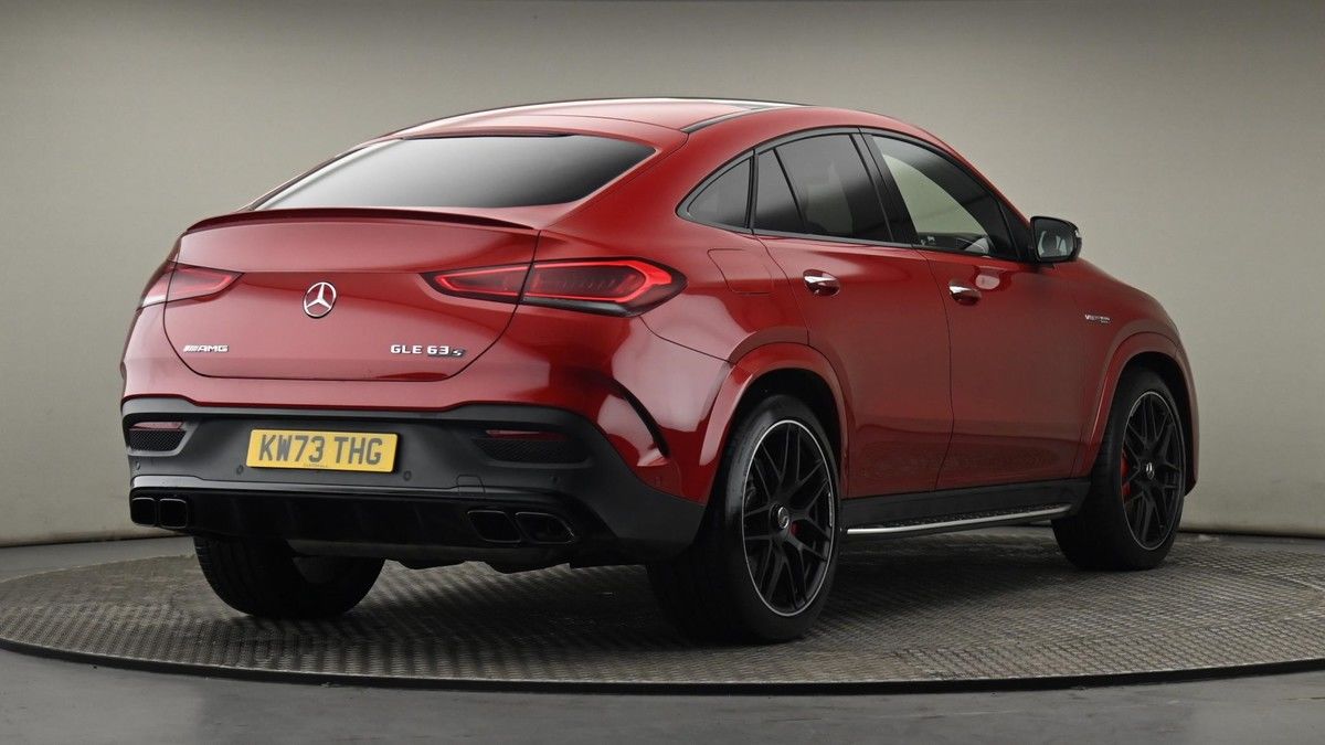 More views of Mercedes-Benz GLE