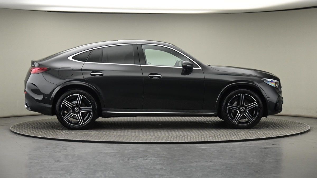 Mercedes-Benz GLC Image 27