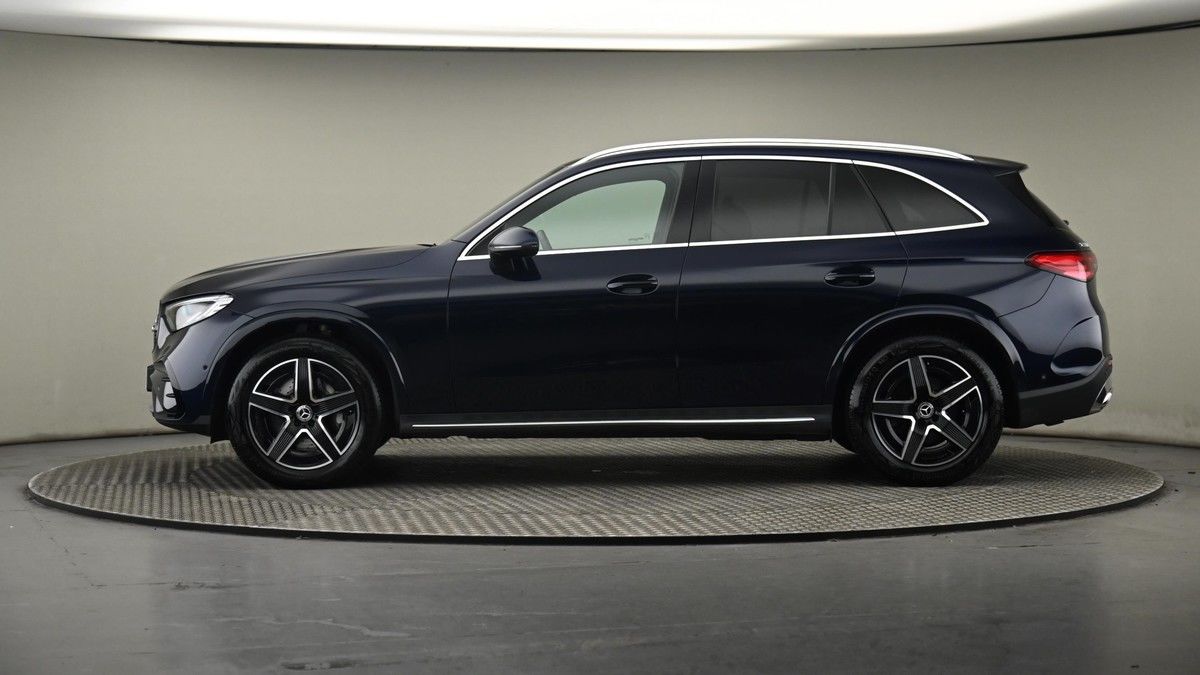 Mercedes-Benz GLC Image 23