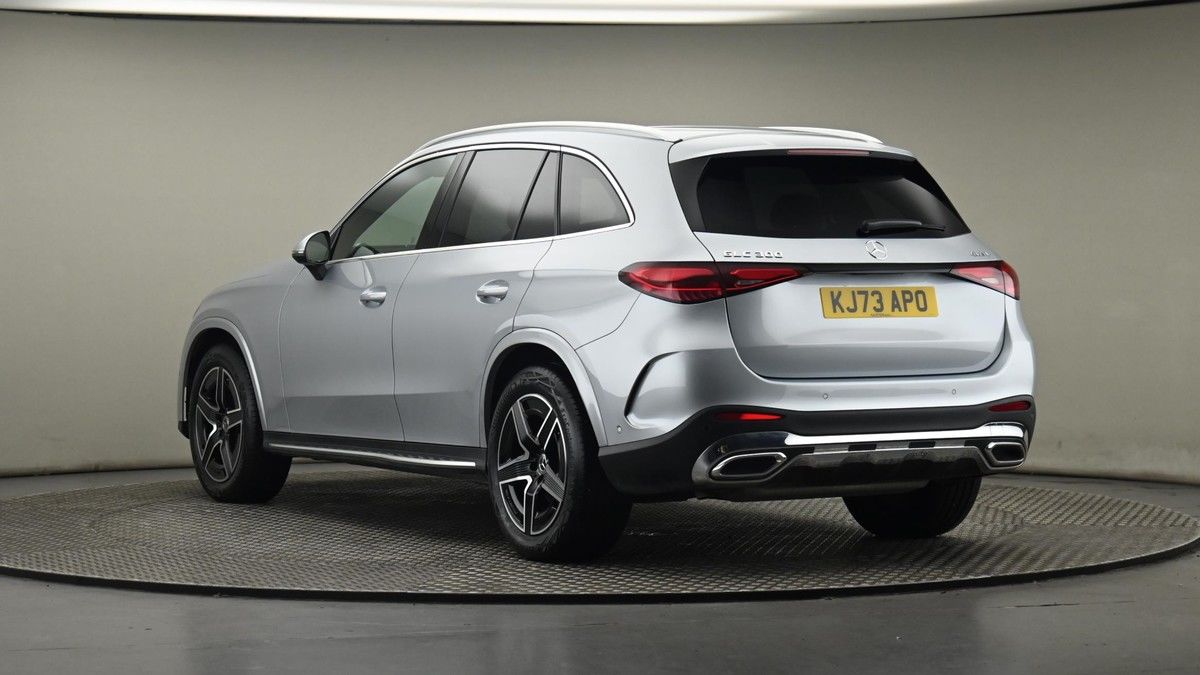 Mercedes-Benz GLC Image 24