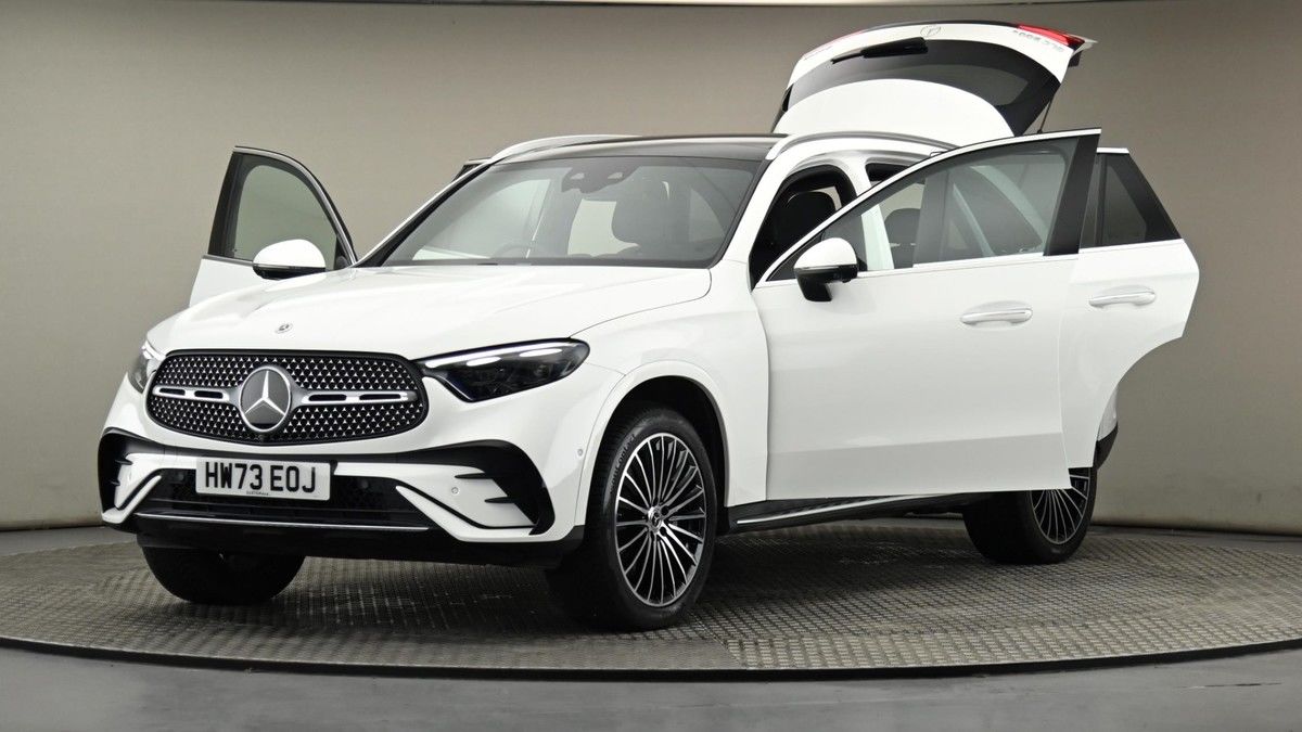 Mercedes-Benz GLC Image 28