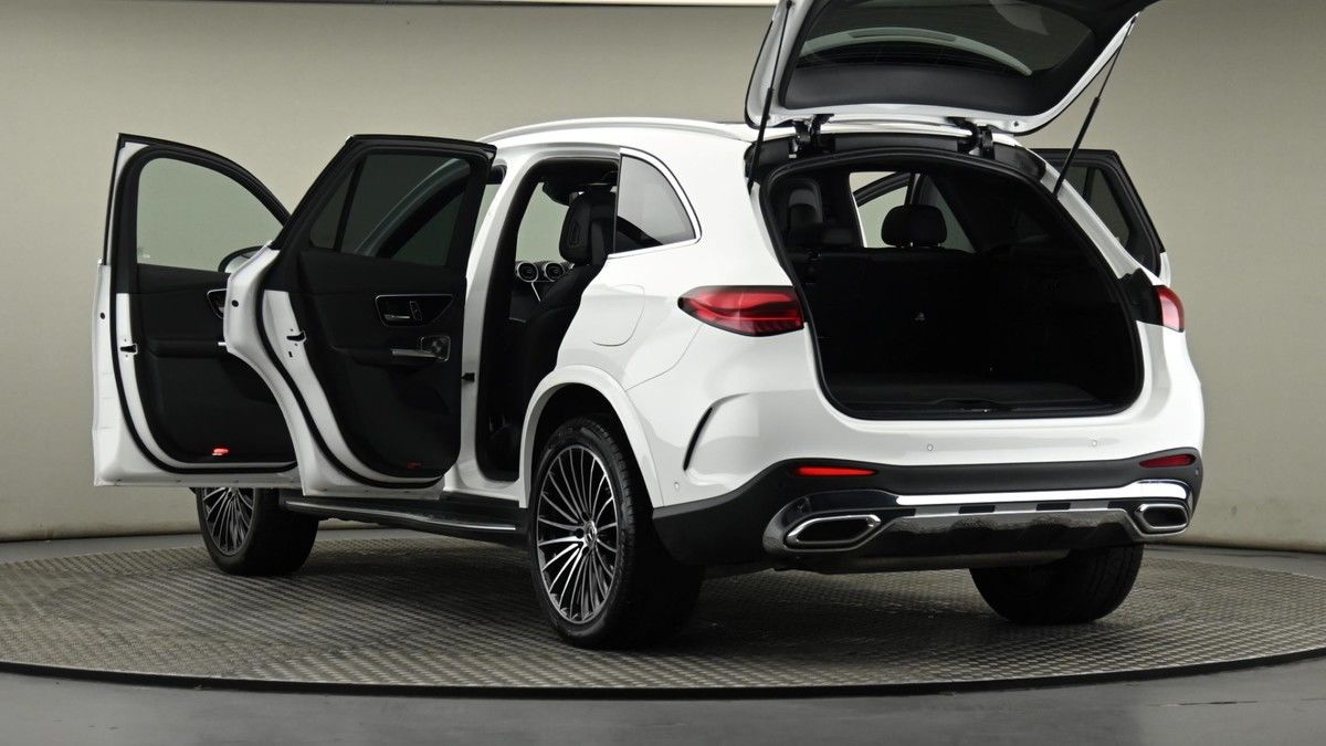 Mercedes-Benz GLC Image 29