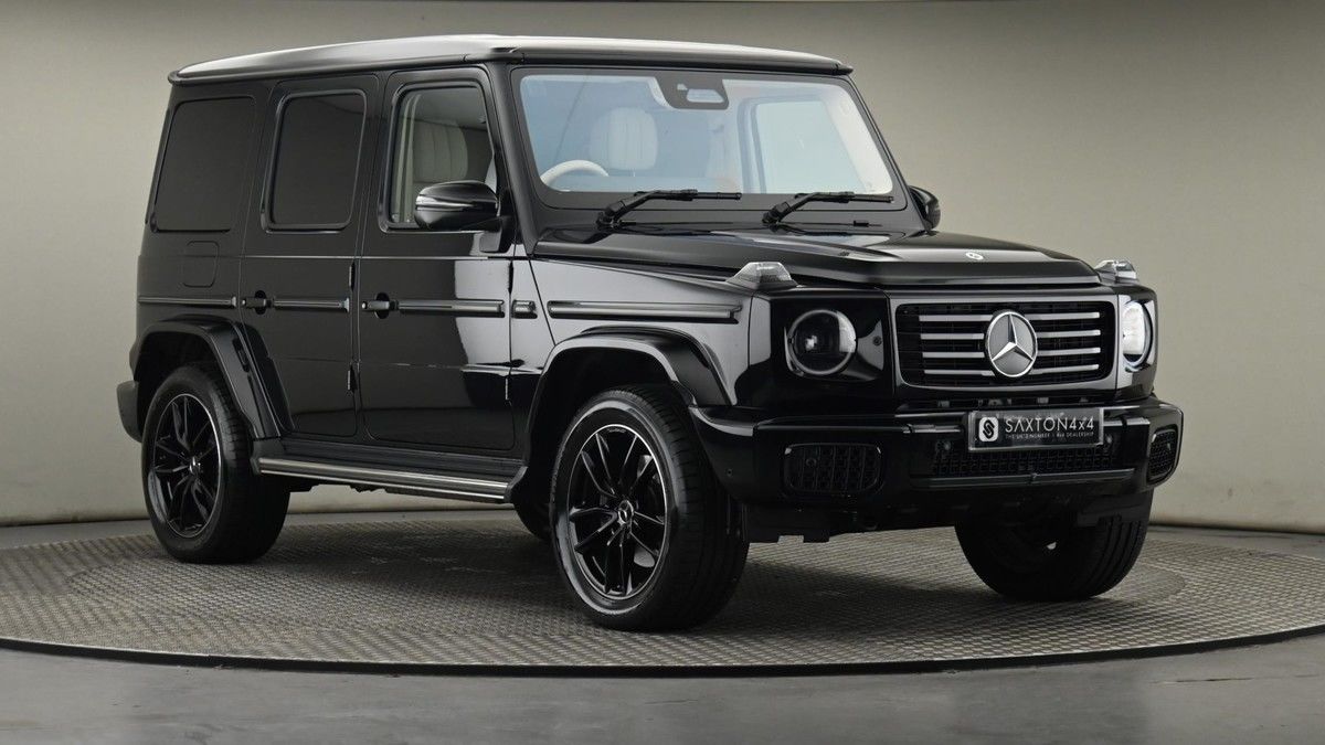 Mercedes-Benz G Class Sticky Header Image