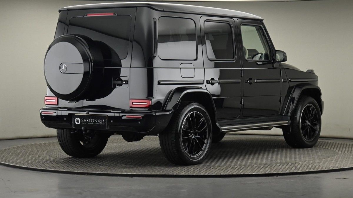 Mercedes-Benz G Class Image 27