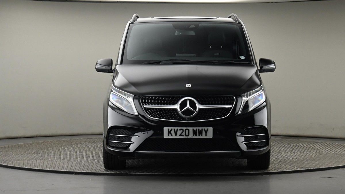 Mercedes-Benz V Class Image 21