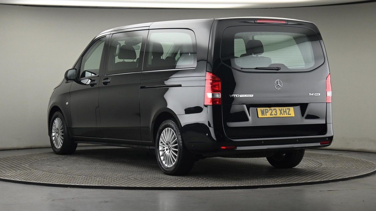 More views of Mercedes-Benz Vito