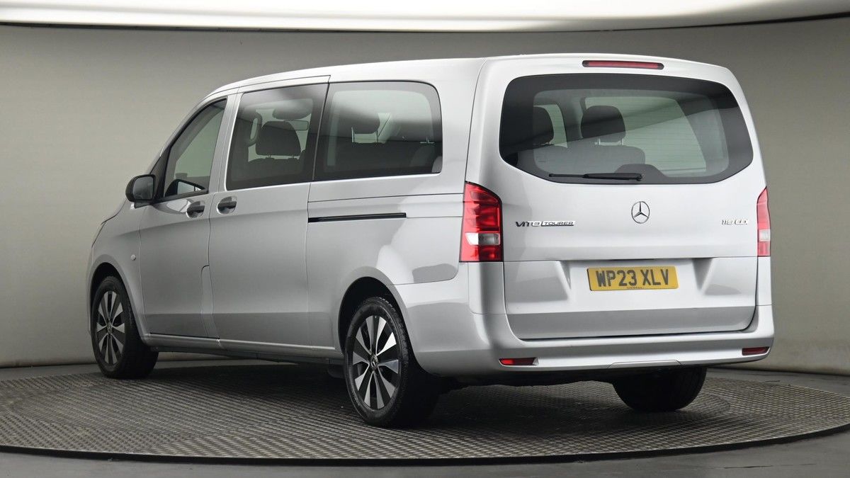 Mercedes-Benz Vito Image 24