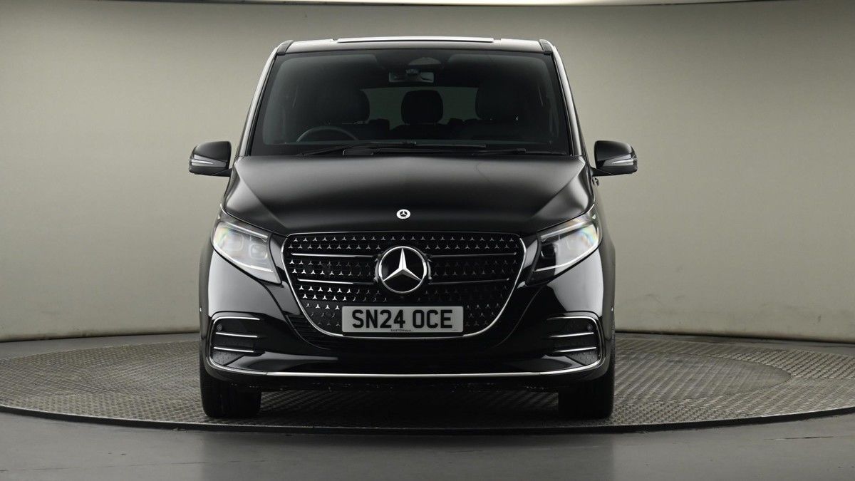 Mercedes-Benz V Class Image 21