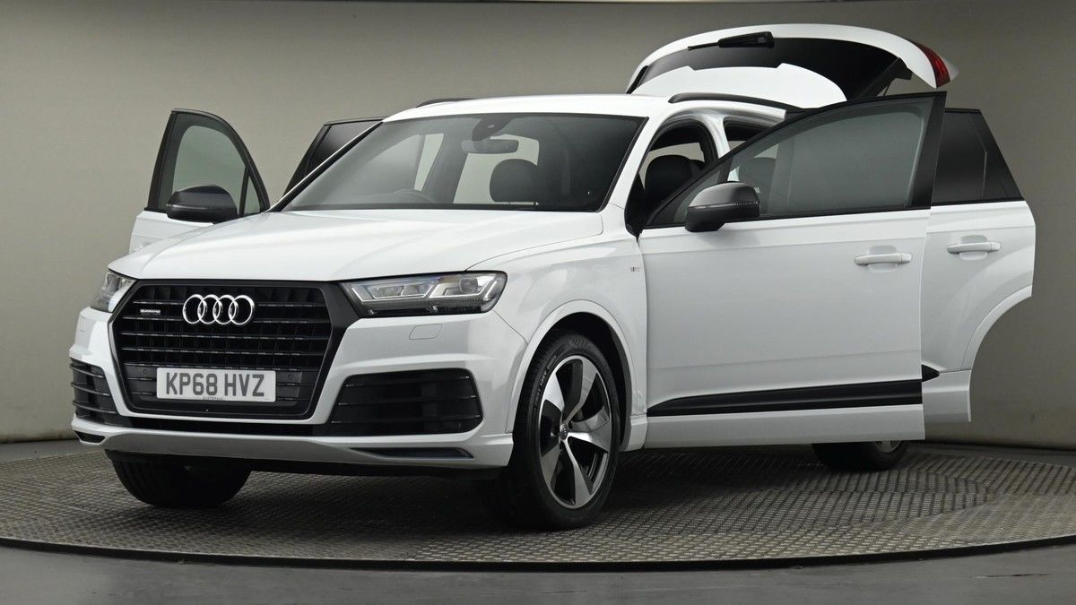 Audi Q7 Image 28