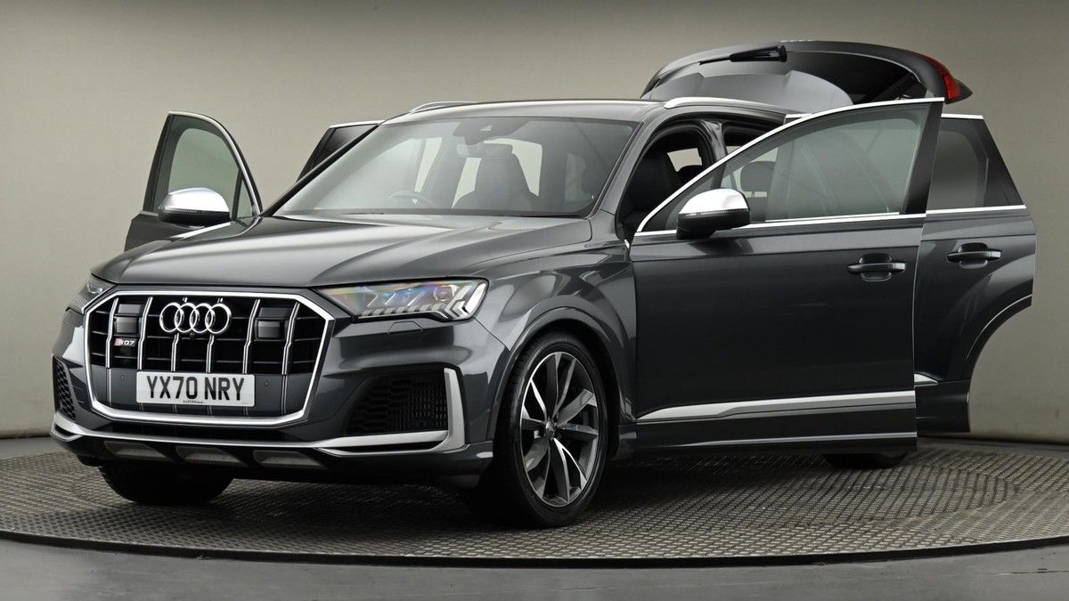 Audi SQ7 Image 27