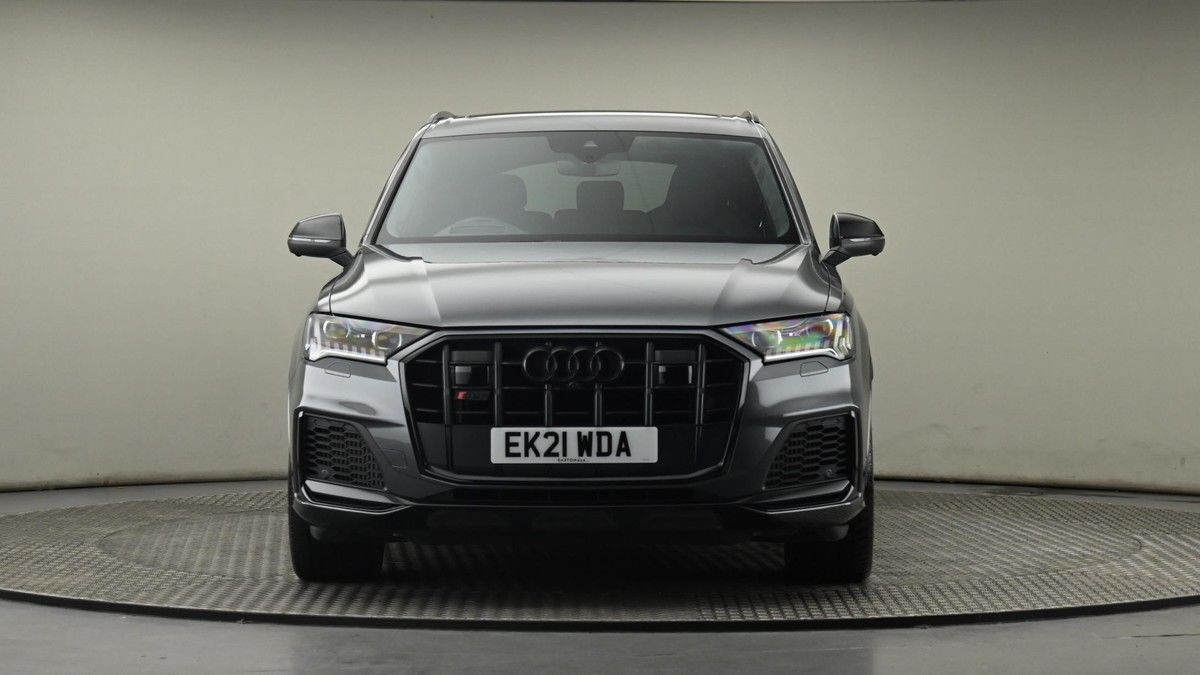 Audi SQ7 Image 20