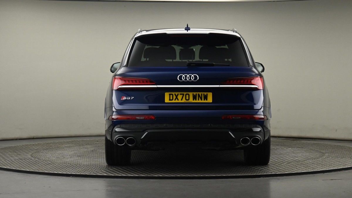 Audi SQ7 Image 25