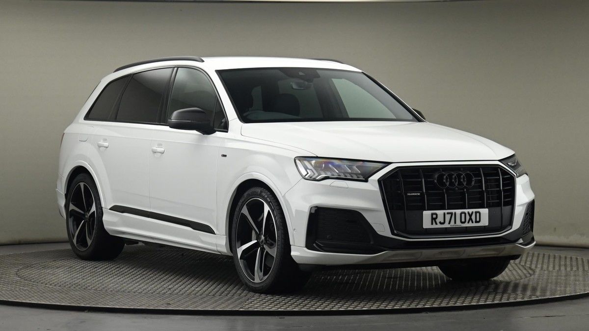 More views of Audi Q7