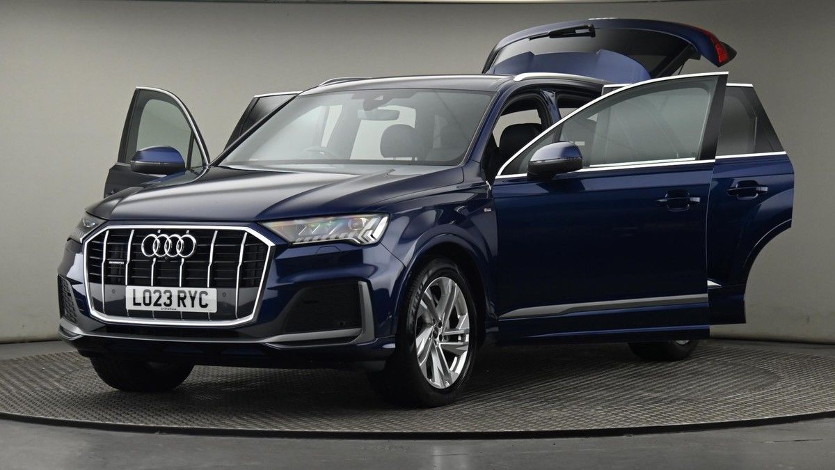 Audi Q7 Image 28