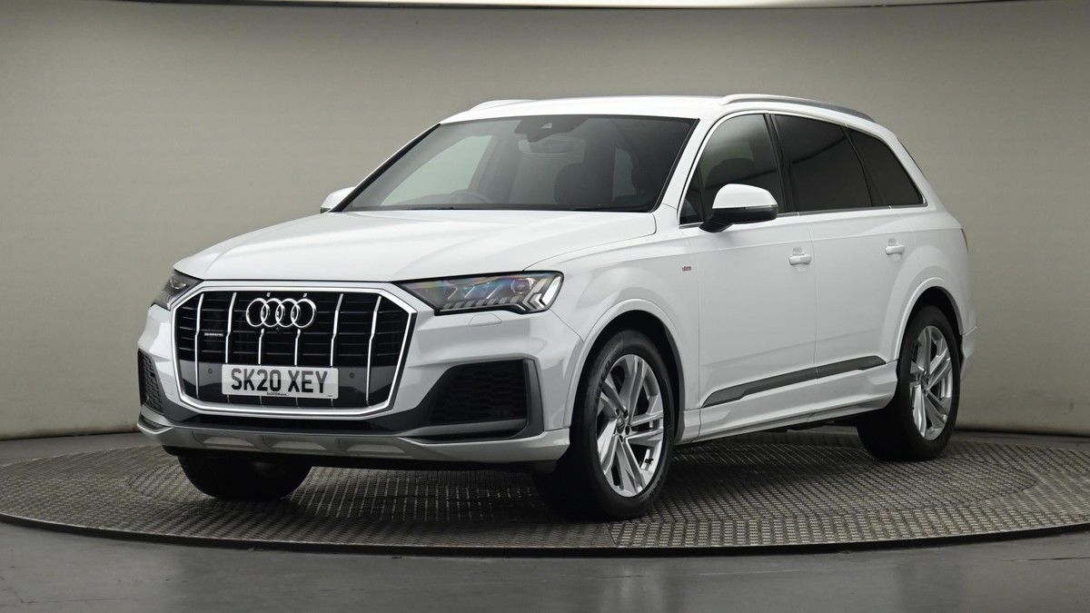 More views of Audi Q7