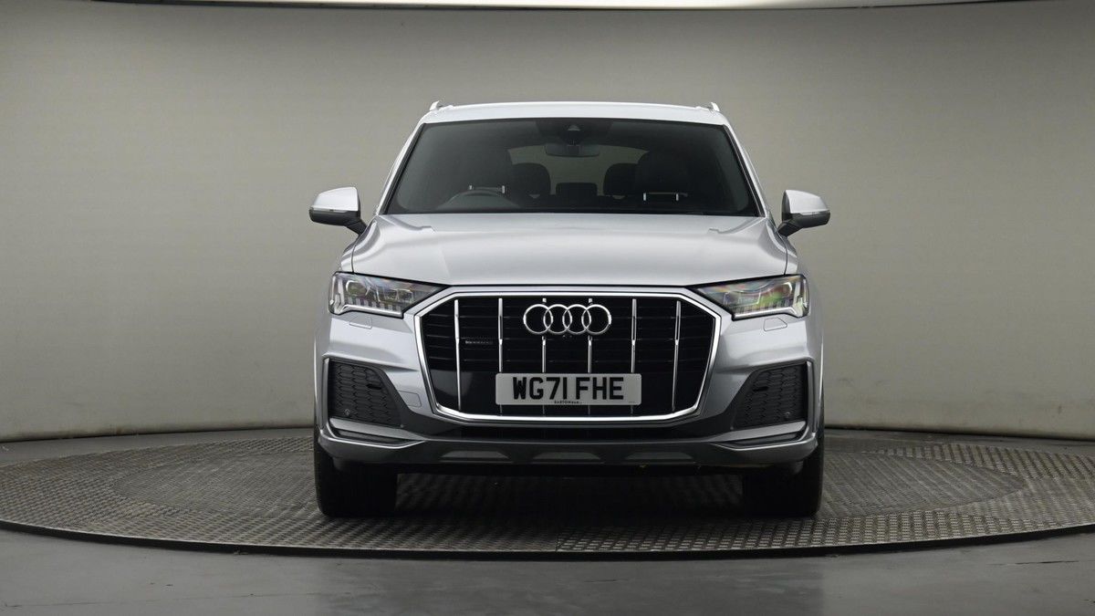 Audi Q7 Image 21