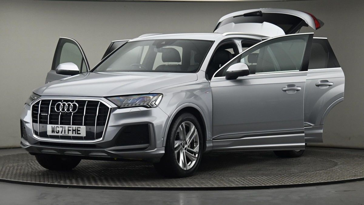 Audi Q7 Image 28