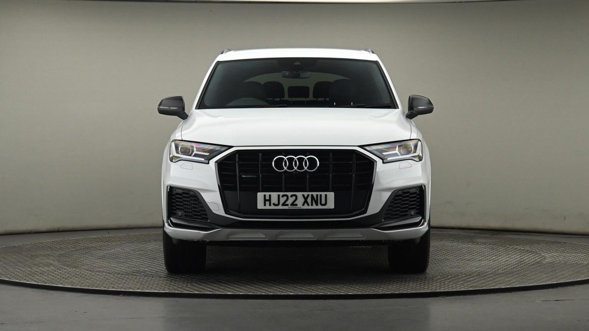 Audi Q7 Image 21