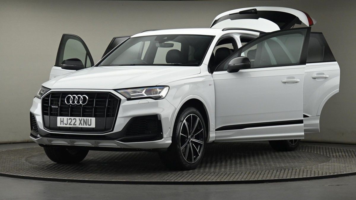 Audi Q7 Image 28