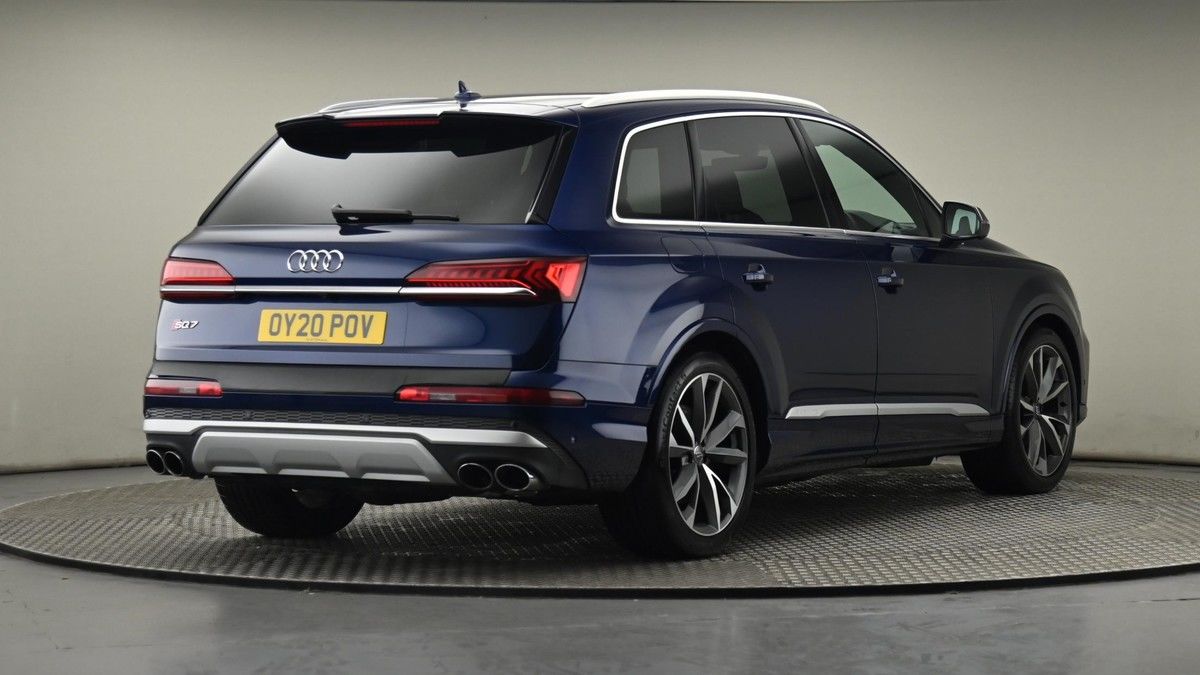 Audi SQ7 Image 26