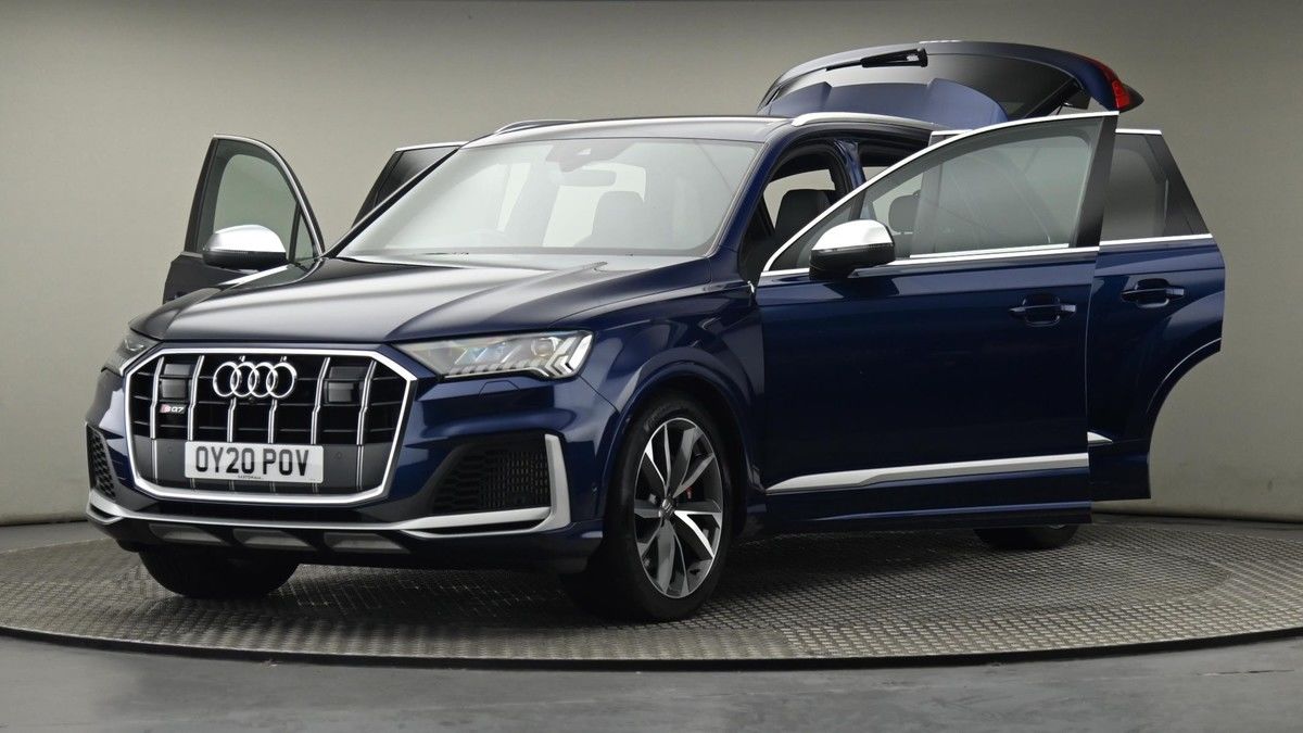 Audi SQ7 Image 28