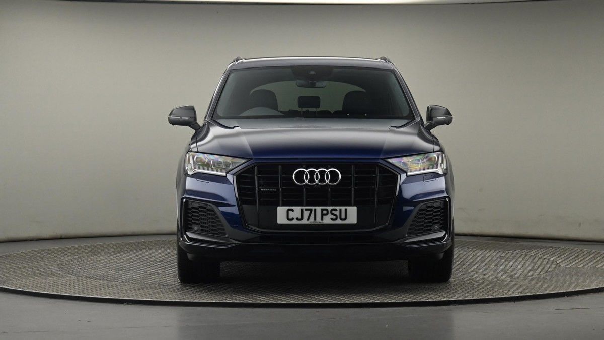 Audi Q7 Image 21