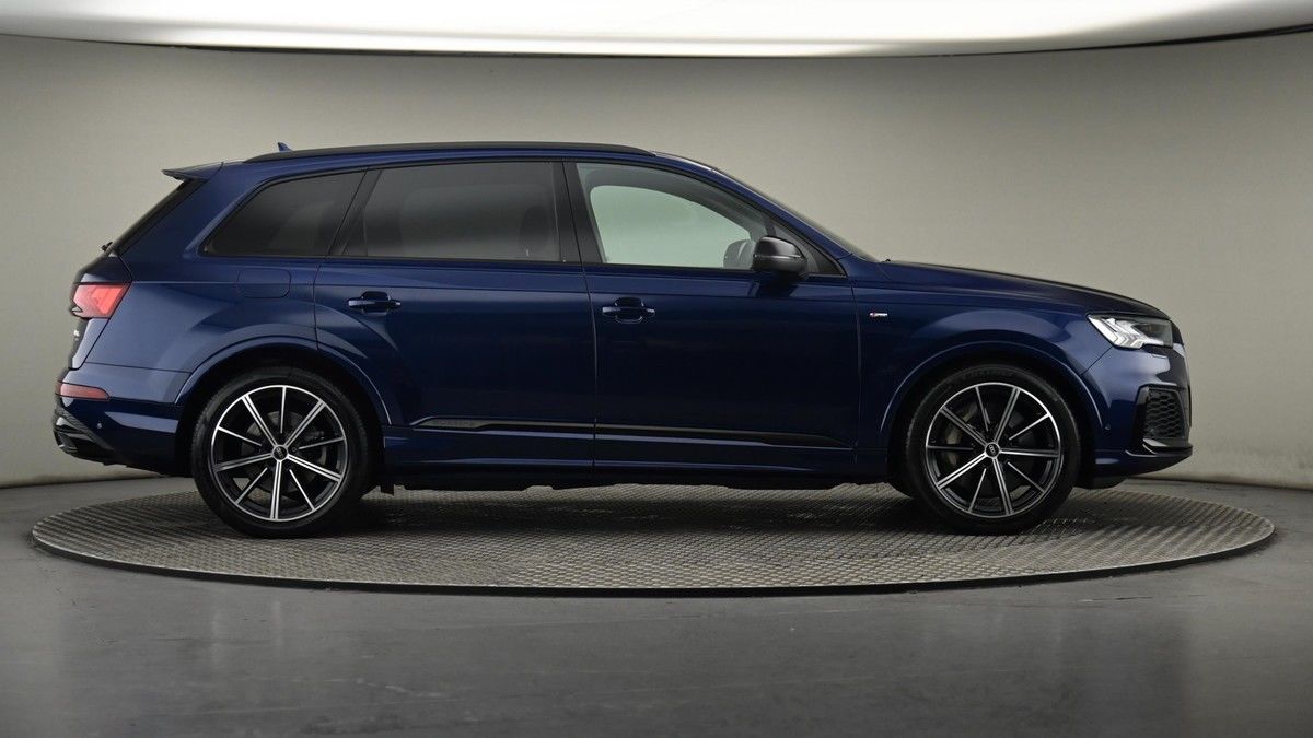 Audi Q7 Image 27