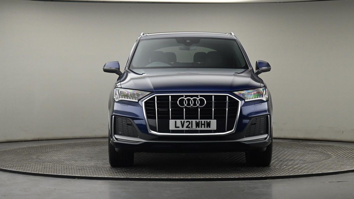 Audi Q7 Image 21