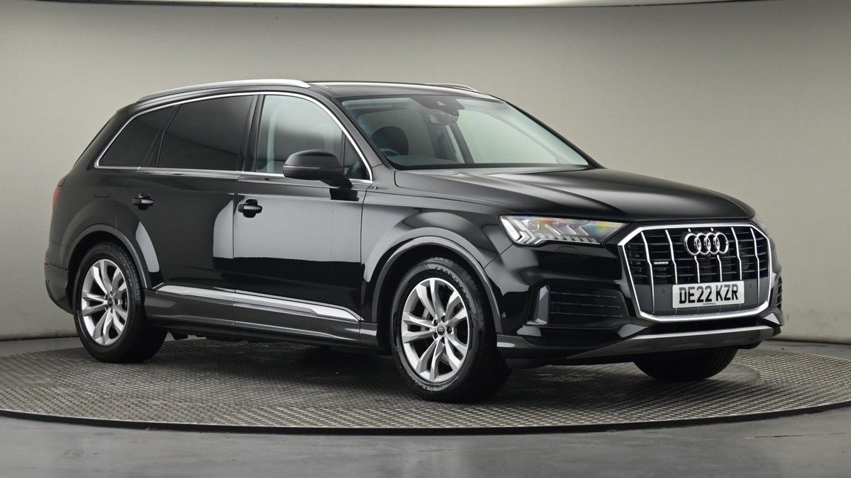 More views of Audi Q7