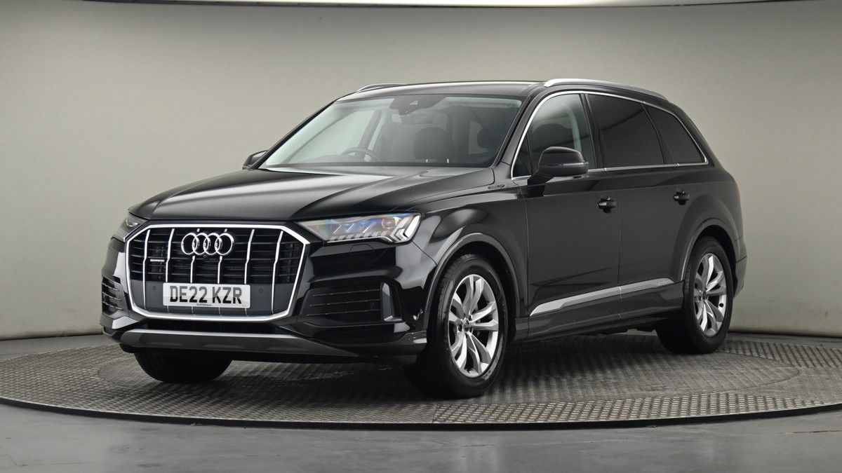 More views of Audi Q7