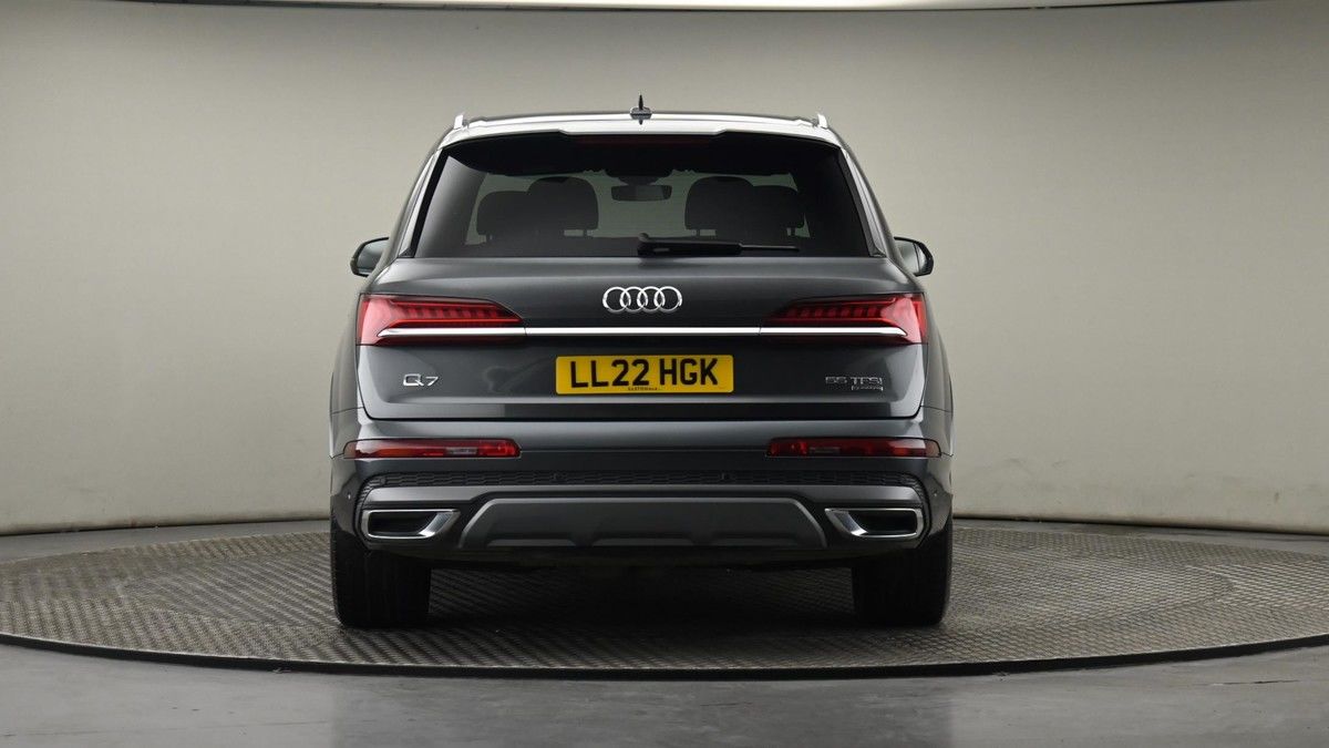 Audi Q7 Image 25