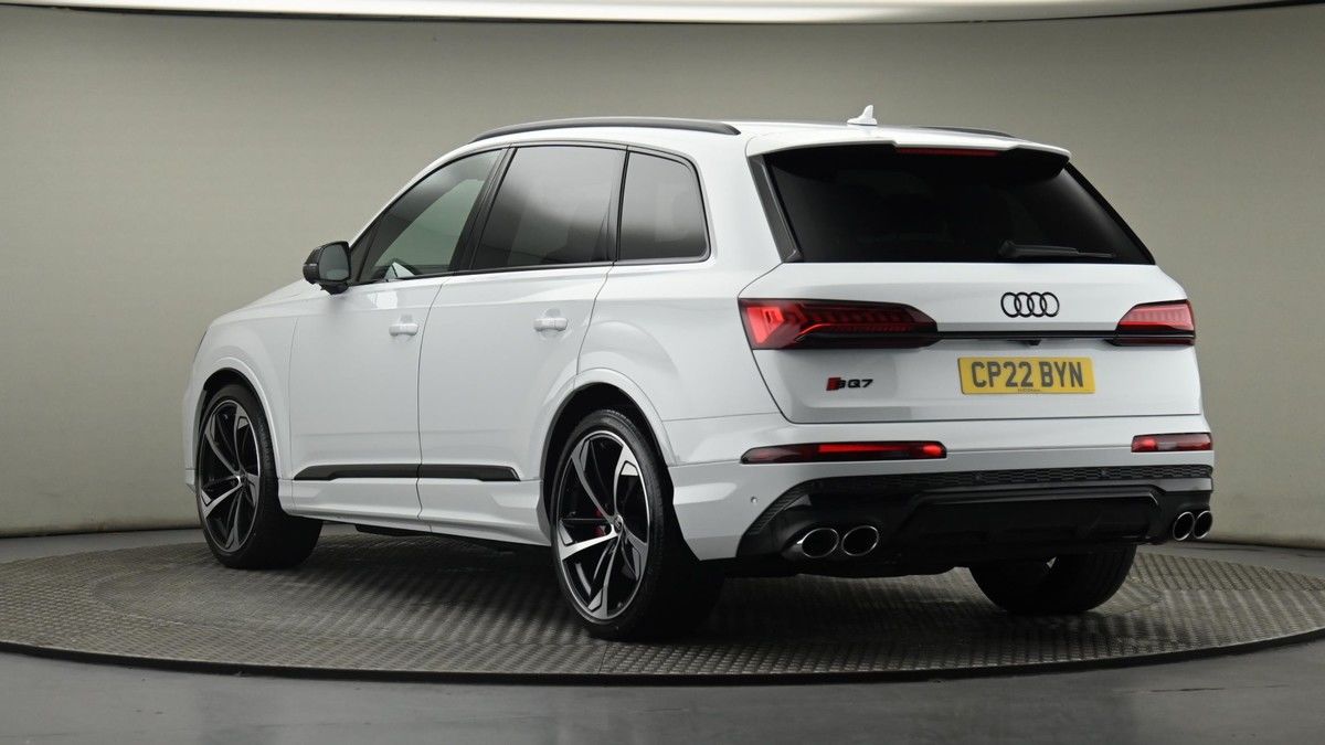 Audi SQ7 Image 24