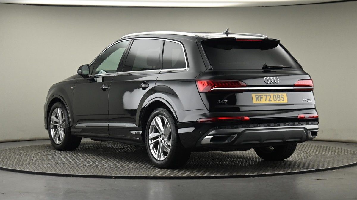 Audi Q7 Image 24