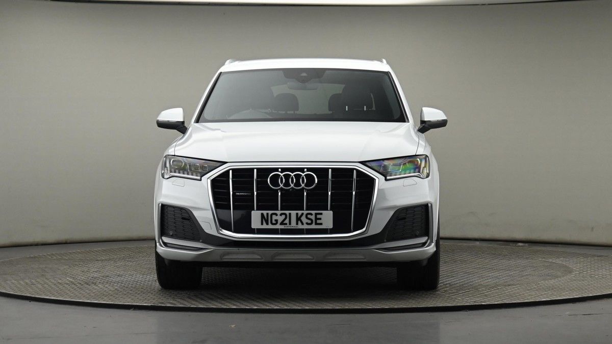 Audi Q7 Image 21