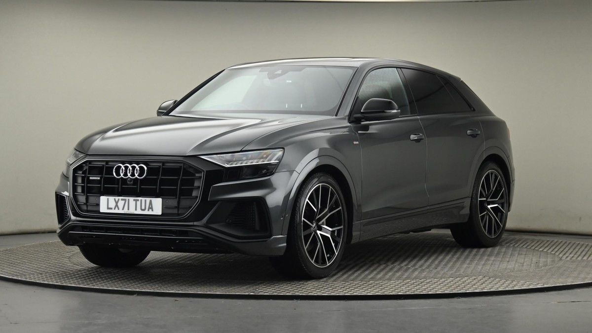 Audi Q8 Image 22