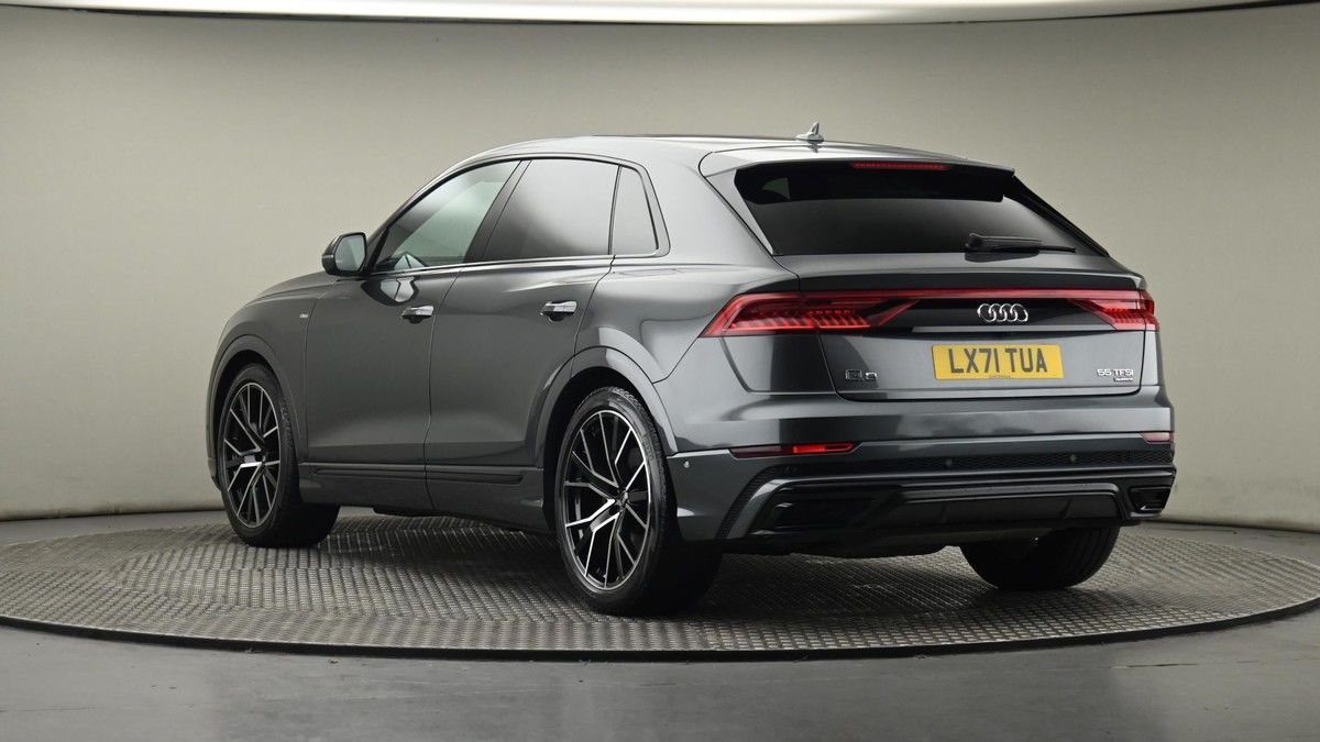 Audi Q8 Image 24