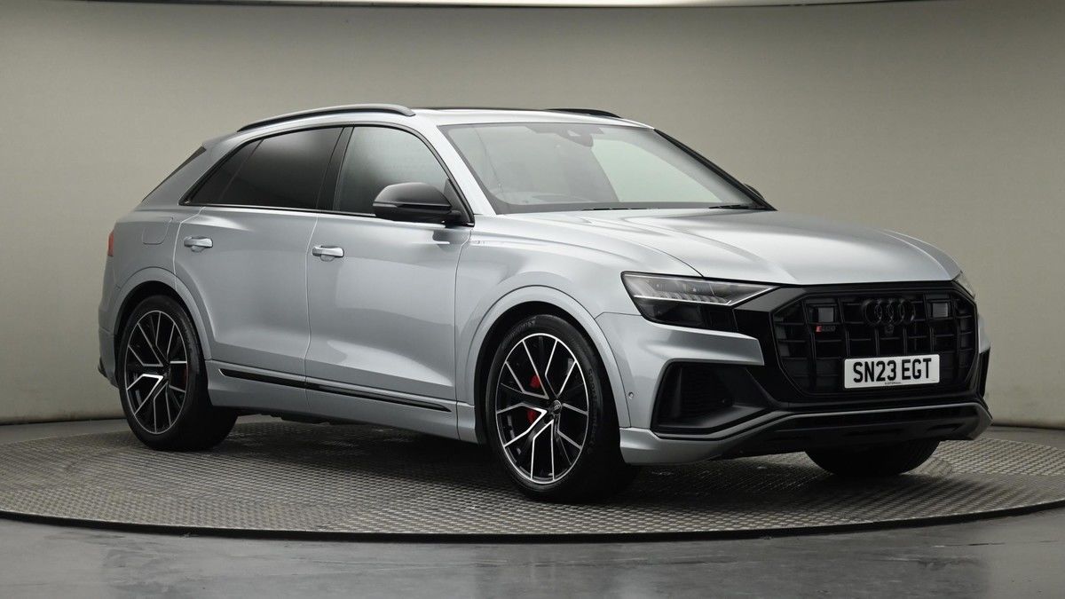 More views of Audi SQ8